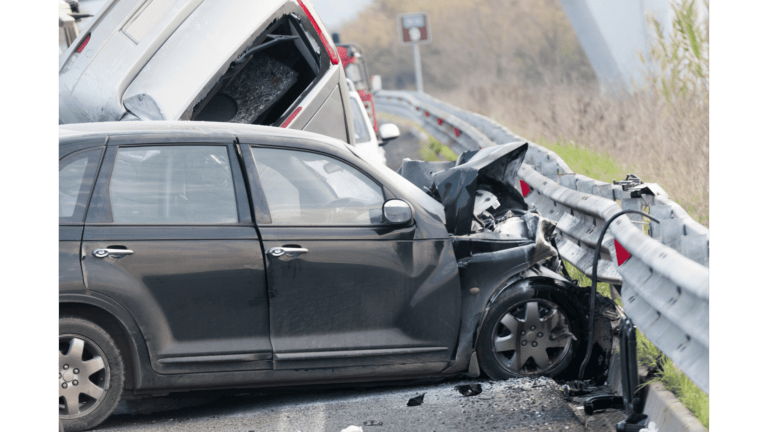 Jak uzyskać odszkodowanie za uszczerbek na zdrowiu po wypadku drogowym?